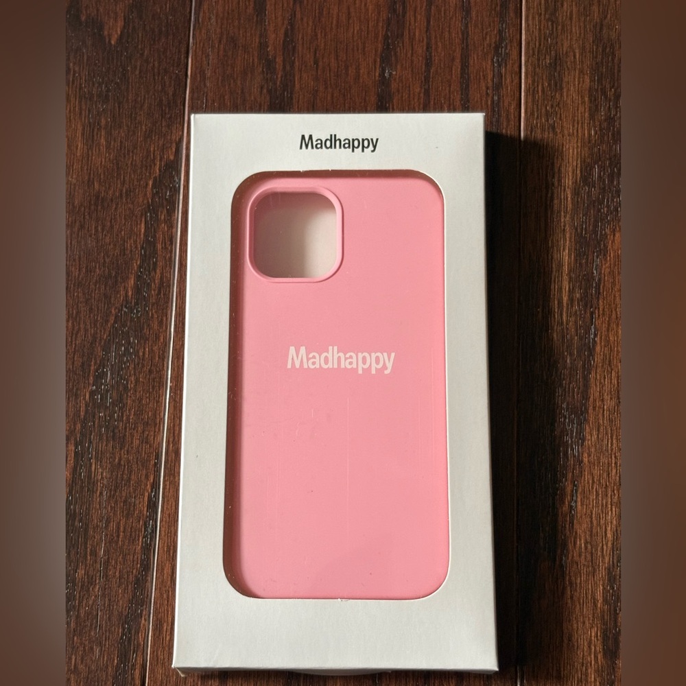 MADHAPPY iPhone 12/12 Pro PINK Silicone Case Protector NEW IN BOX